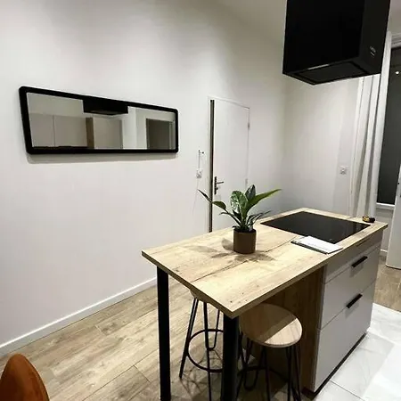 Apartment Spacieux & Lumineux Lieuran-les-Beziers